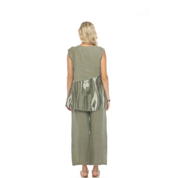 Olive Abstract sleeveless pocket detailed Top - Picture 2 of 6